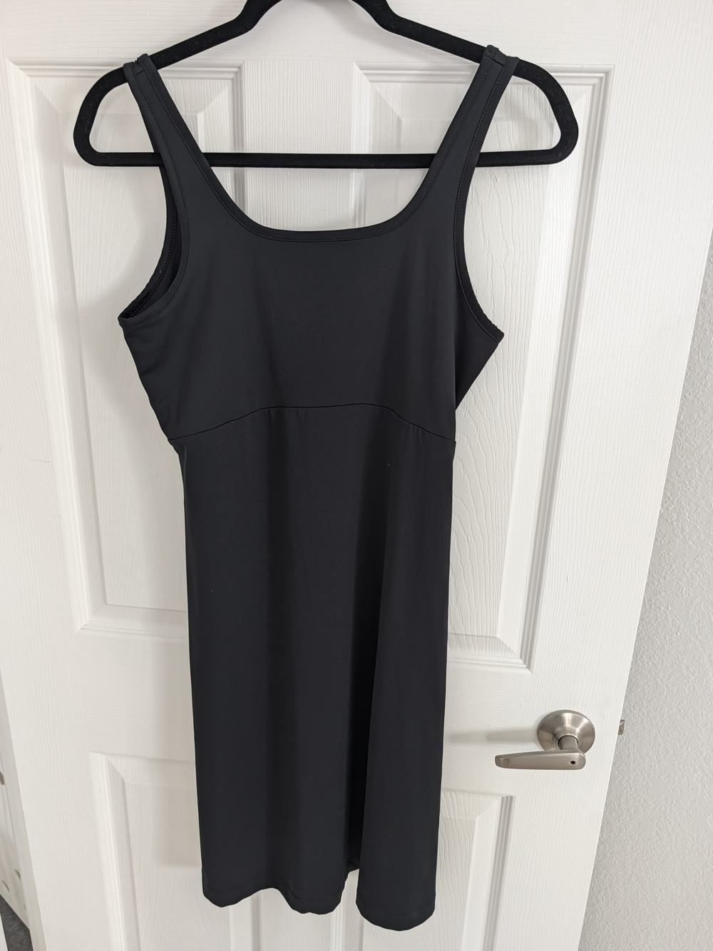 Columbia Black Sleeveless Midi Dress